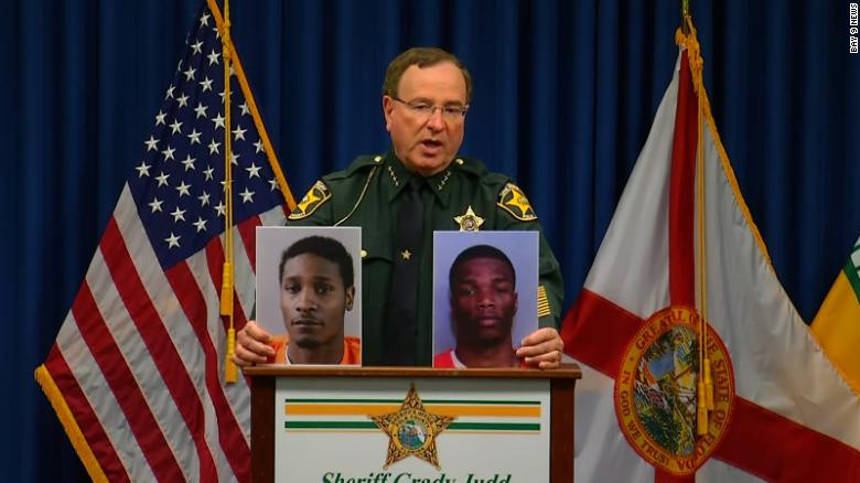 Anh trai 3 tuoi ban trong thuong em gai 2 tuoi