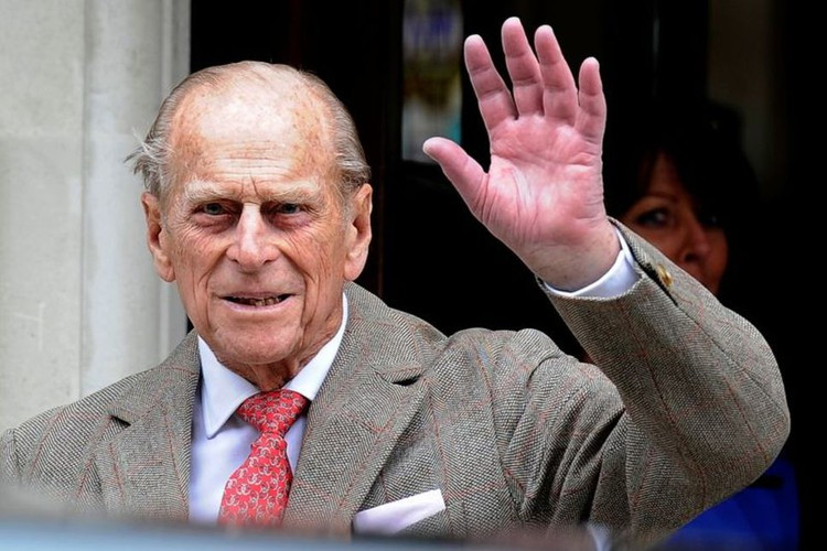 Ngày 9/4, Điện Buckingham thông báo Hoàng thân Philip (ảnh), chồng của Nữ hoàng Anh Elizabeth II, qua đời ở tuổi 99.