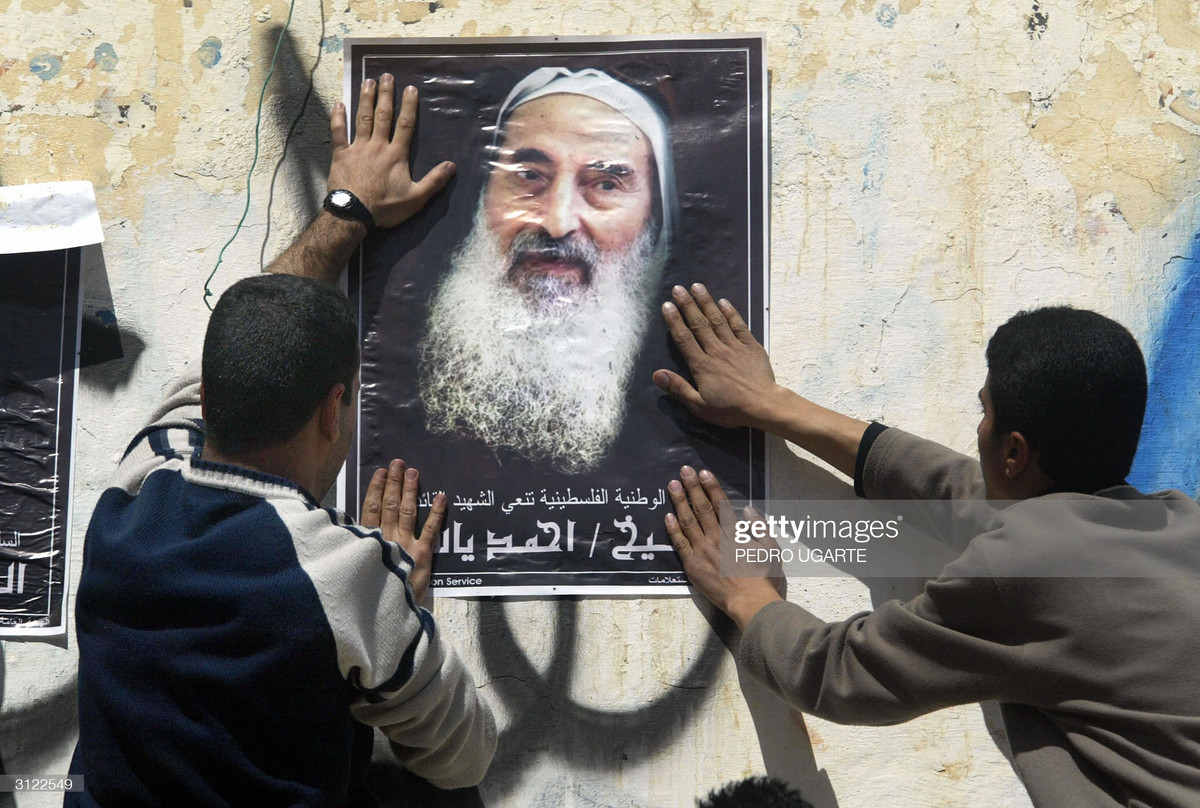 Theo Wikipedia, 200.000 người Palestine đã tham dự lễ tang của ông Ahmed Yassin khi đó. Ảnh: Getty.