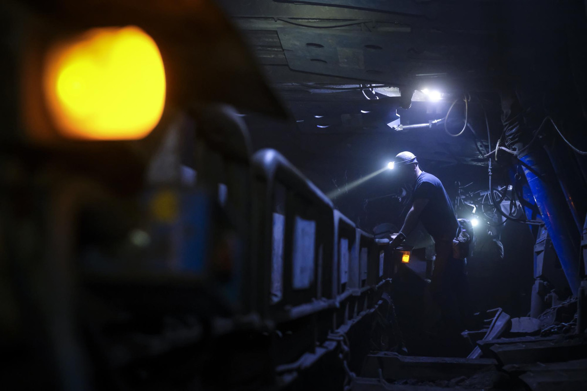 Họ làm việc ở độ sâu 500 mét dưới lòng đất.