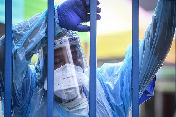 Malaysia ghi nhan hon 6.000 ca mac Covid-19 ngay thu ba lien tiep