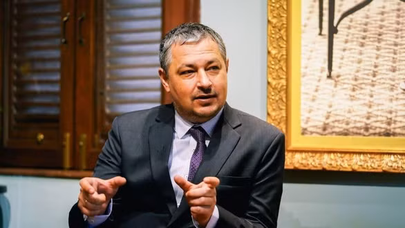 Chan dung Dai su Ukraine tai Thai Lan vua dot tu