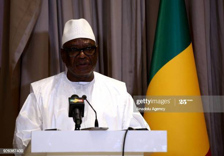 Một thủ lĩnh của cuộc binh biến sau đó tuyên bố rằng Tổng thống Ibrahim Boubacar Keïta (ảnh) và Thủ tướng Boubou Cissé đã bị bắt giữ tại tư dinh ở Bamako. Ảnh: Getty. 