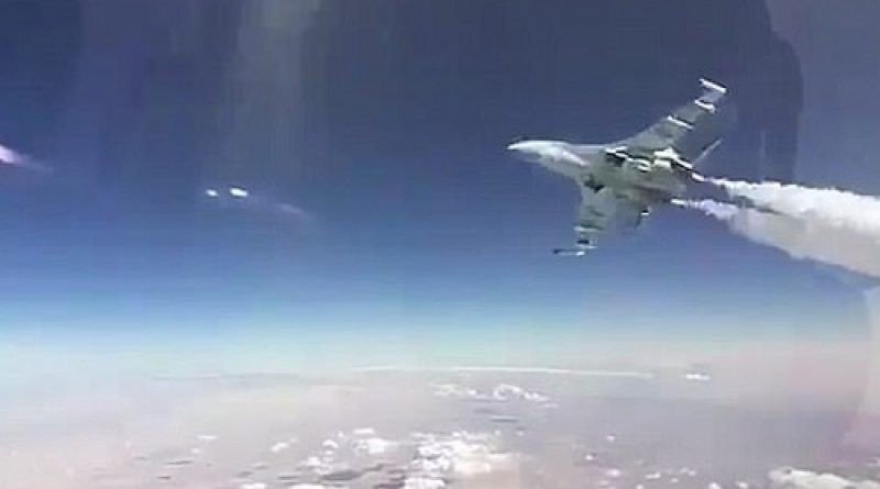 Được biết 2 chiếc Su-35 của Nga ban đầu bay về phía Đông và Đông Nam, tuy nhiên, sau vài phút, những chiếc tiêm kích này đã được phát hiện ở phía Nam Syria.