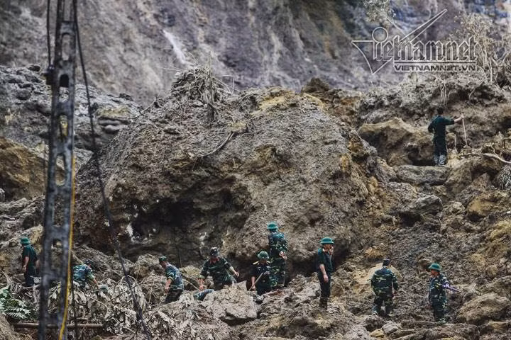Thu tuong chi dao tap trung khac phuc hau qua mua lu-Hinh-2