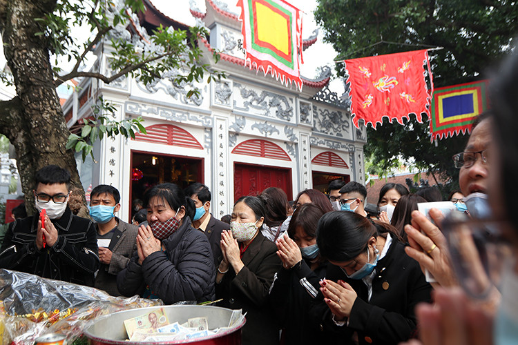 Nguoi den Phu Tay Ho cau an dong kin, BQL di tich phai dong cua de chong dich-Hinh-4