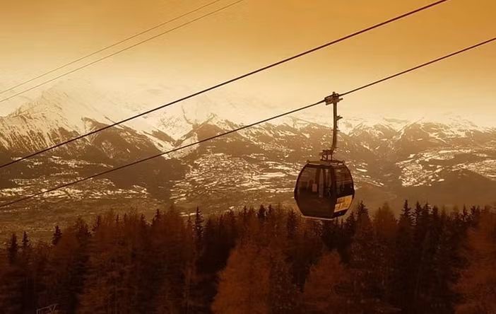 Khung cảnh tại Veysonnaz, Valais, Thụy Sĩ.