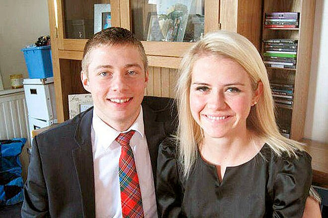 Co gai xinh dep bi bat lam no le tinh duc suot 9 thang-Hinh-6