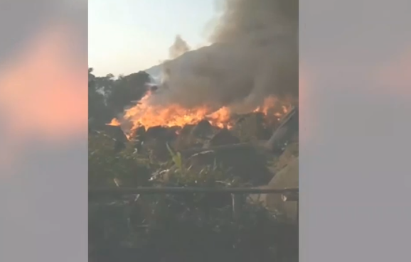 Nguồn tin cho hay, Wengding từng là nơi sinh sống của gần 107 hộ gia đình và 497 cư dân người Wa. Hầu hết các ngôi nhà lợp tranh đã bị bỏ trống để phục vụ mục đích du lịch. Ảnh: NW.