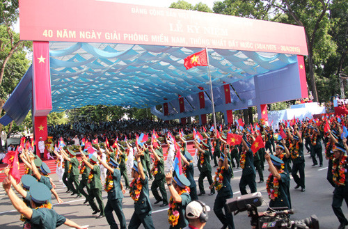 Toan canh lẽ mit tinh diẽu binh, diẽu hành mung Chien thang 30/4-Hinh-5