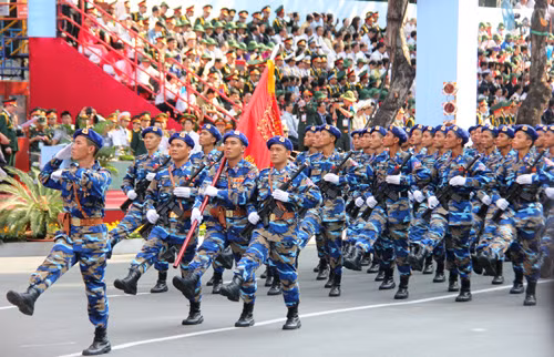 Toan canh lẽ mit tinh diẽu binh, diẽu hành mung Chien thang 30/4-Hinh-12