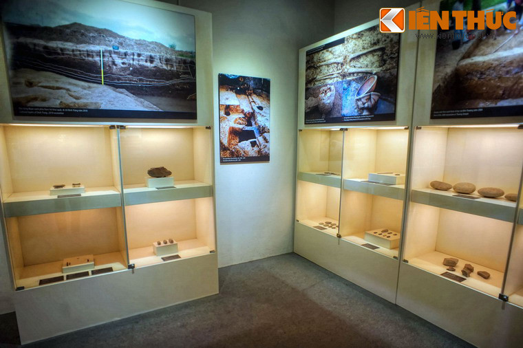 Đây là nơi lưu giữ các hiện vật khảo cổ quý giá được tìm thấy ở Cổ Loa. Các hiện vật này góp phần tái hiện lại cuộc sống và nét văn hóa của người Việt dưới thời đại An Dương Vương.