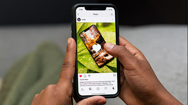 Instagram gay soc khi doi cach cuon tu doc thanh chieu ngang-Hinh-2