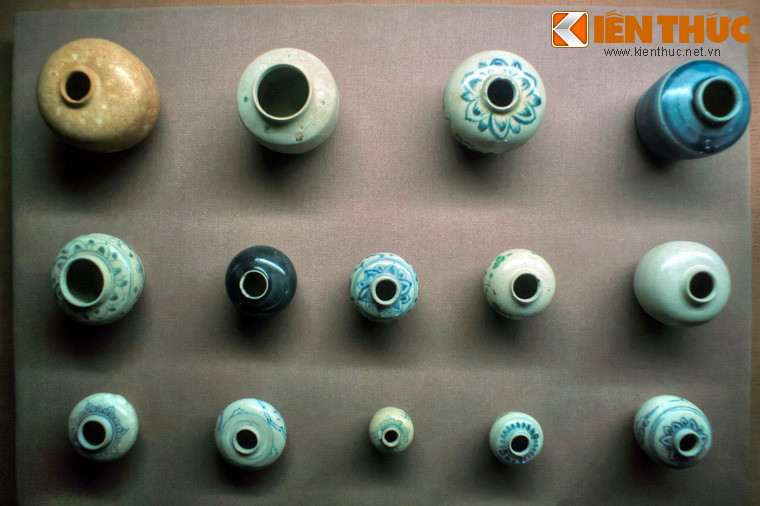 Hiện nay, Bảo tàng trưng bày rất nhiều hiện vật gốm sứ cổ, phần lớn có nguồn gốc Việt Nam, Trung Quốc, Nhật Bản, Thái Lan… Đây là những sản phẩm đã được giao dịch ở Hội An nhiều thế kỷ trước.