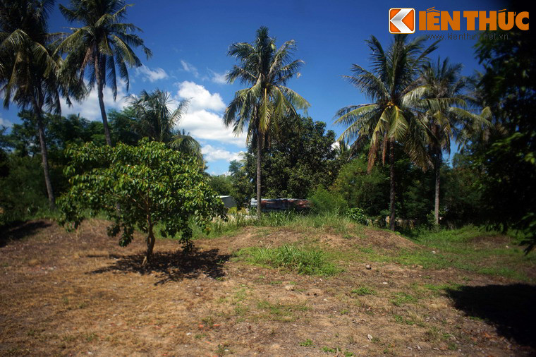 Trong thành An Thổ còn nhiều công trình khác như kho tàng, dinh tổng đốc, tuần vũ, án sát, dinh bố chánh, lãnh binh, trại, nhà ngục... Ngày nay dấu tích các công trình này hầu như không còn.