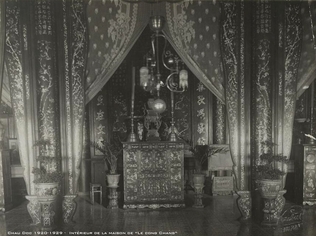 Bên trong phủ thờ của dòng họ Lê Công. Ảnh tư liệu.