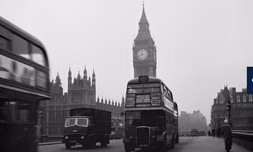 Đồng hồ Big Ben - biểu tượng nổi tiếng ở thủ đô London, Anh năm 1958.
