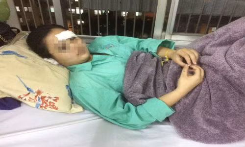 Thieu nu bi cat tai, hanh hung da man: Khoi to hinh su