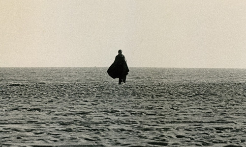 Người ta tìm thấy xe của ông ở sa mạc New Mexico. Sullivan đã mất tích một cách bí ẩn, không để lại bất cứ dấu vết nào. Một số người suy đoán có thể ông bị người ngoài hành tinh bắt cóc.