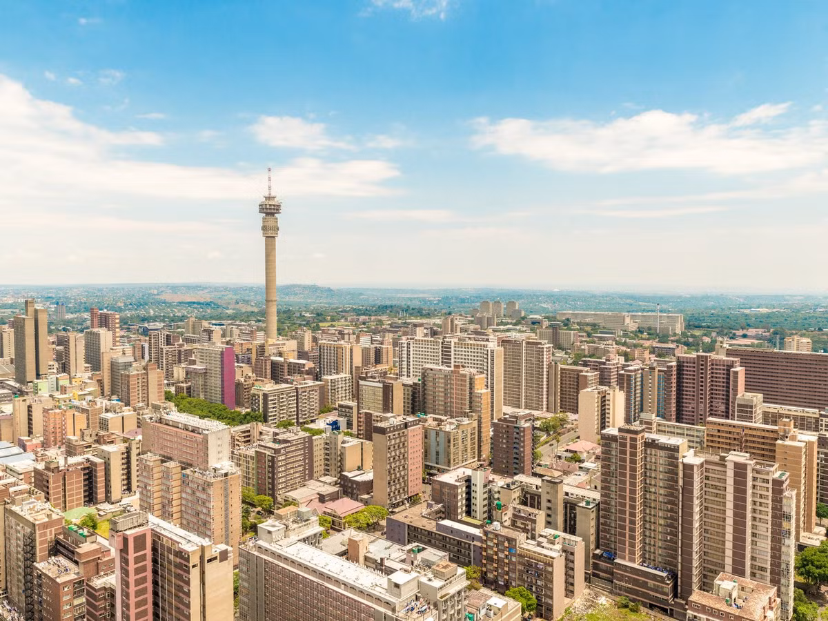 Những nét văn hóa đặc sắc ở Johannesburg, Nam Phi thu hút khá đông du khách thích đi một mình ghé thăm.