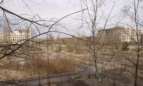 Thành phố Pripyat không có một bóng người sinh sống và gần như trở thành "vùng đất chết".