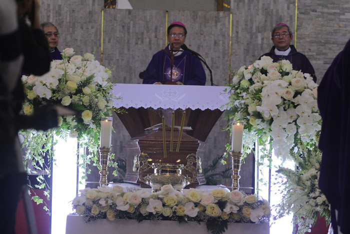 Tổng giám mục Tổng giáo phận TP.HCM Bùi Văn Đọc sẽ được mai táng tại Nhà nguyện của Tiểu chủng viện cũ, bên mộ Tổng giám mục Phaolô Nguyễn Văn Bình.