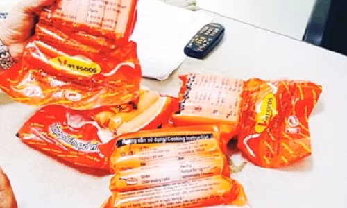 Am tham tra tang vat xuc xich Vietfoods, QLTT van khong nhan sai