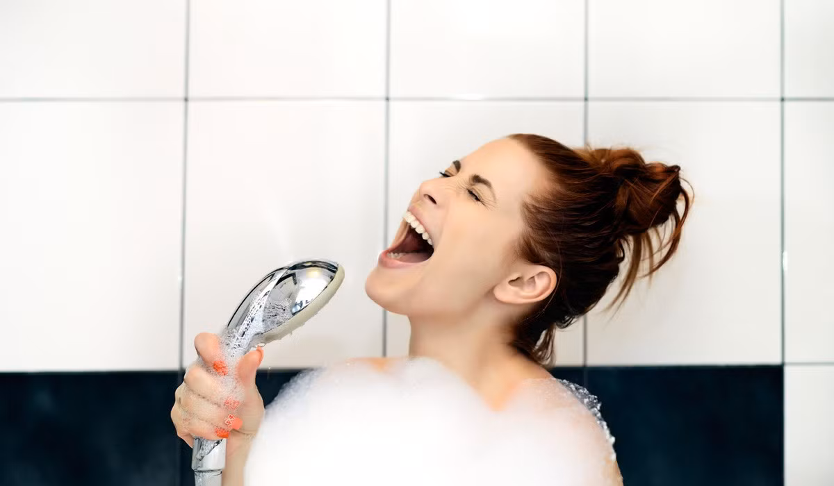 Xà phòng cũng là nguyên nhân khiến bạn mất đi mùi hương đặc trưng của cơ thể, là yếu tố khiến bạn tình thấy bạn hấp dẫn.