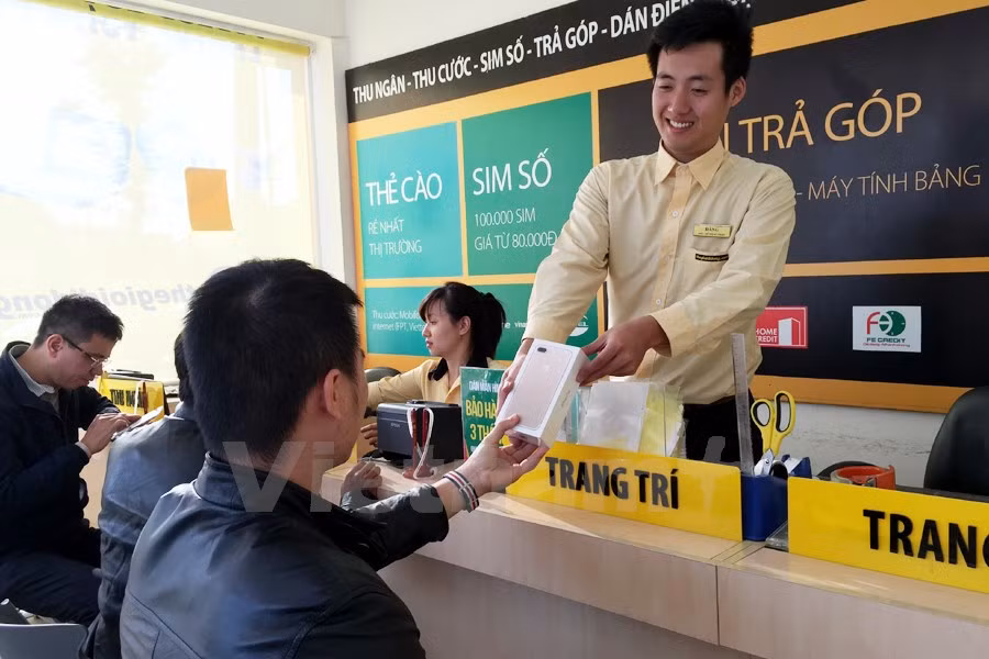 Chương trình đặt hàng trước của bộ đôi iPhone mới của Thegioididong từ 4/11-10/11/2016 thu hút gần 11.500 khách hàng với lượng đặt cọc lên tới hơn 8.500 người. (Ảnh: T.H/Vietnam+)