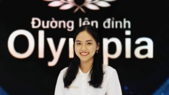 “Hot girl Olympia” là biệt danh khán giả dành tặng cho Phan Nguyễn Hồng Lam (trường THPT Lê Lợi, Phú Yên) tại cuộc thi tuần Olympia 2020. Hồng Lam thu hút sự chú ý của khán giả nhờ sở hữu thành tích học tập tốt và từng giành danh hiệu hoa khôi tại Hội thi Nữ sinh Duyên dáng - Tài năng tỉnh Phú Yên năm 2019.