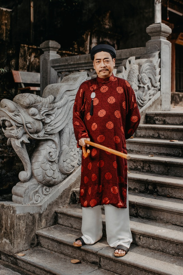 Nguyên mẫu của nhân vật Bá Kiến trong tác phẩm Chí Phèo là Bá Bính, tên thật là Trần Duy Bính được cố nhà văn Nam Cao cho biết.