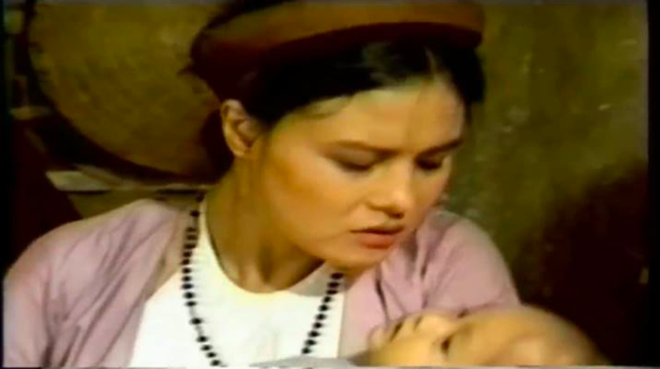 Nguyên Hồng cho biết, Tám Bính lẻ loi, bơ vơ, trơ trọi là hình ảnh của bao nhiêu người cùng cảnh. Ông mượn Tám Bính để đưa ra giữa ánh sáng ban ngày về một sự thật trong những sự thật của một hạng người, một số người.