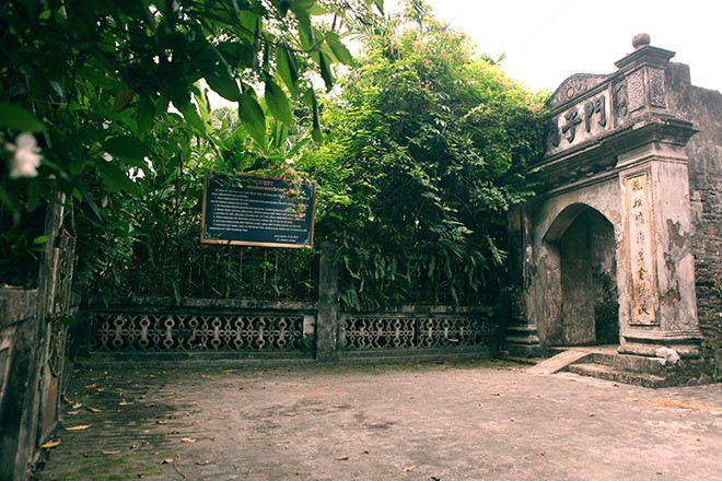 Cho đến ngày nay, Bạn đến chơi nhà được người đọc khá yêu thích bởi sự độc đáo, hấp dẫn của Nguyễn Khuyến thể hiện trong bài thơ. (Ảnh khu di tích Từ đường Nguyễn Khuyến). 