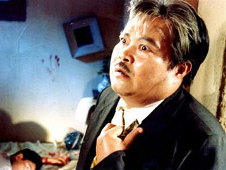 NSND Trọng Khôi từng chia sẻ: “Nghị Hách là tên ít học thức, láu cá, lại có máu dê. Lúc đầu, tôi nghĩ mãi không ra cách thể hiện nhân vật. Bỗng một hôm chợt nghĩ Nghị Hách rất giống con dê. Thế là, Nghị Hách có kiểu cười nửa của người, nửa giống tiếng dê kêu”.