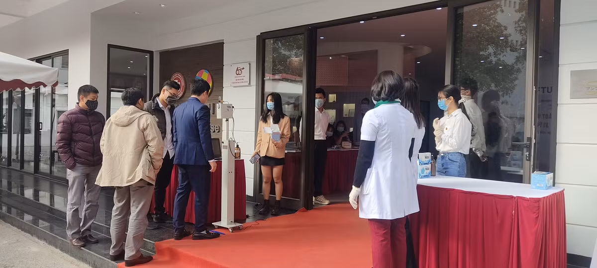 Hệ thống đo trán từ xa của các nhà khoa học Việt có giá thành rẻ, độ chính xác cao.