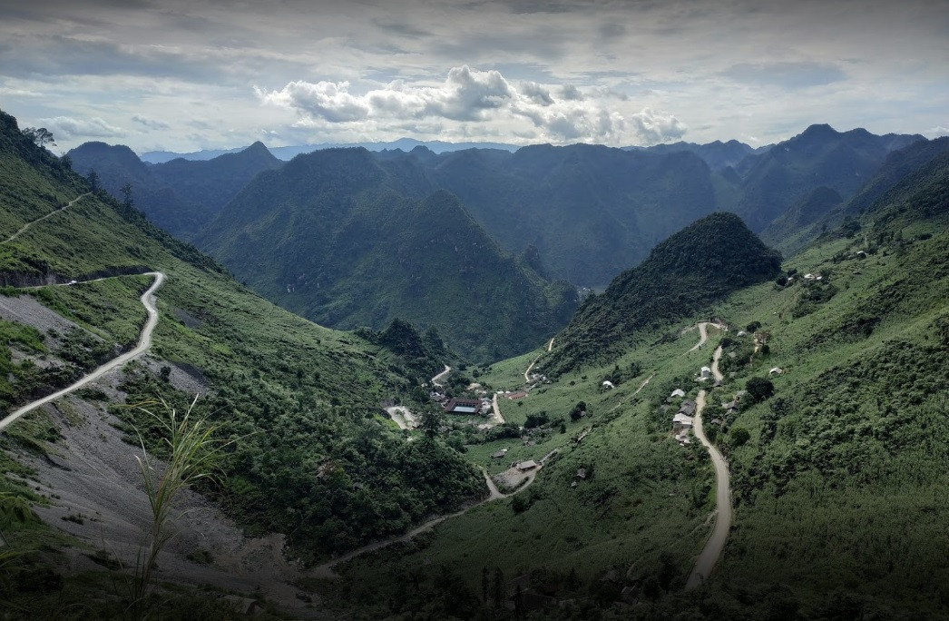 “Dốc Bắc Sum, hùm Cán Tỷ, phỉ Đồng Văn” là câu nói ám chỉ độ quanh co, hiểm trở của dốc Bắc Sum.