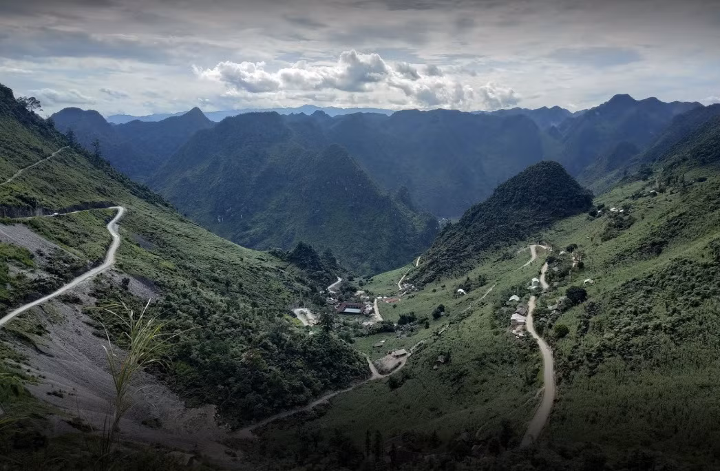 “Dốc Bắc Sum, hùm Cán Tỷ, phỉ Đồng Văn” là câu nói ám chỉ độ quanh co, hiểm trở của dốc Bắc Sum.