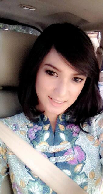 Ngắm vẻ đẹp nữ cảnh sát 8X khiến bao chàng trai thầm thương trộm nhớ.