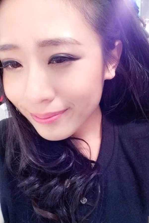 Sau một thời gian kiên trì tập luyện, nàng béo đã phần nào tự tin hơn, có cuộc sống vui vẻ, dần quên đi kẻ bội bạc đã bỏ rơi cô rất phũ phàng để chạy theo một người phụ nữ khác. Trước đó cô nàng cũng đã rất hả hê khi chứng minh được với bạn trai cũ rằng anh ta bỏ cô là một điều hoàn toàn sai lầm.