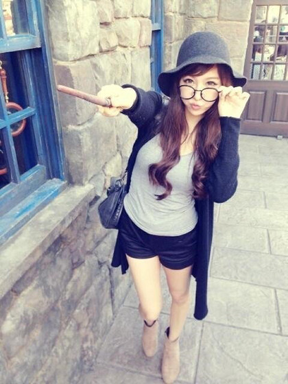 Ngắm vẻ đẹp của nữ y tá hot girl đang làm điên đảo mạng Đài Loan, Trung Quốc.