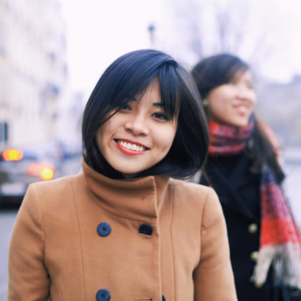 Số tiền kiếm được từ những công việc làm thêm được Túc Ngân chi một phần cho cuộc sống tại Pháp, một phần xoay vòng nó để tạo nên những trải nghiệm như sử dụng để đi du lịch, khám phá... thực hiện những mong muốn cá nhân.