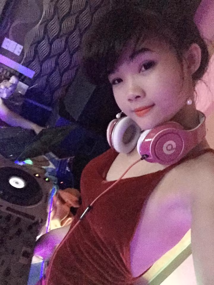 DJ 9X Ben Tre mat ngay tho nhu hoc sinh cap 2