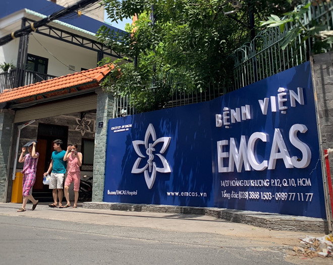 Hé lộ danh tính bác sĩ thẩm mỹ EMCAS làm khách hàng tử vong khi nâng ngực He lo danh tinh bac si tham my EMCAS lam khach hang tu vong khi nang nguc