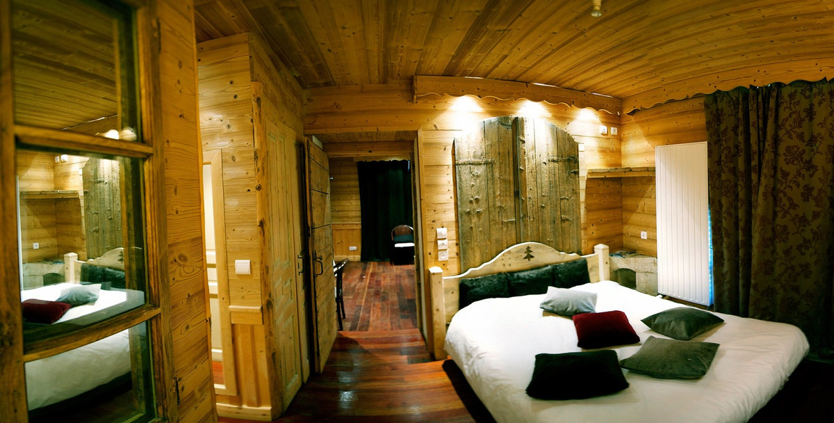 Kỳ dị khách sạn có 1-0-2 trên thế giới: Ngủ ở Pháp nhưng phải đi toilet ở Thuỵ Sĩ - Hình 8 Ky di khach san co 1-0-2 tren the gioi: Ngu o Phap nhung phai di toilet o Thuy Si-Hinh-8