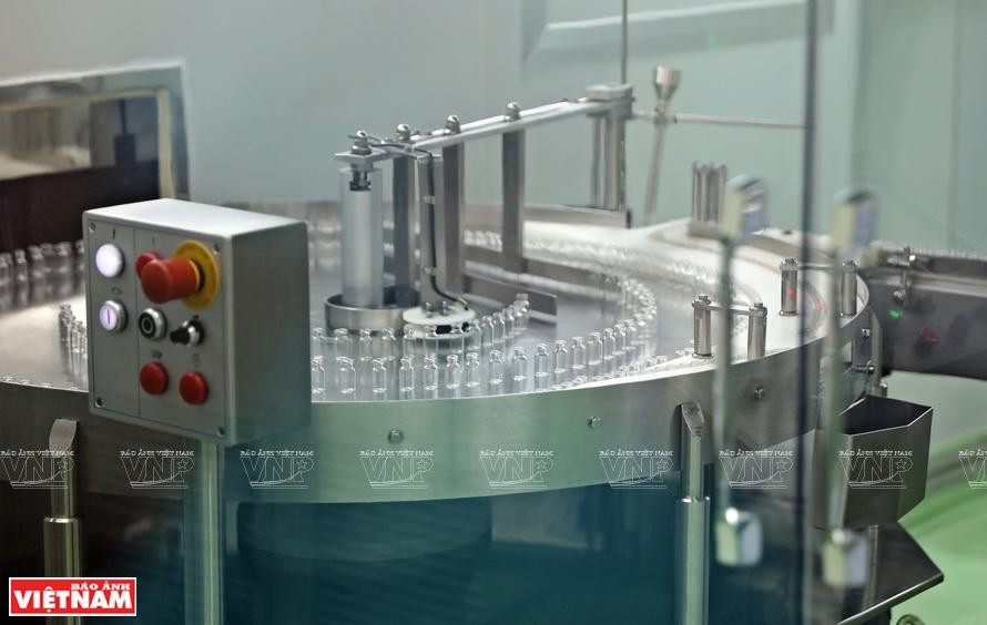 Can canh quy trinh gia cong vac xin Sputnik V tai Viet Nam-Hinh-2