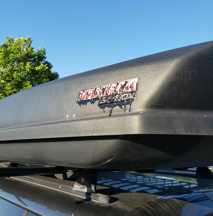 10. Cũng đâu nóng lắm đâu, chảy nhựa thôi