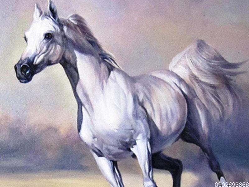 Vào trung tuần tháng 7, tài vận của Ngọ có sự thay đổi theo chiều hướng tích cực. Đã đến lúc mà Ngọ đạt được thành tựu xứng đáng cho những nỗ lực họ đã bỏ ra. Với người đang có ý định chuyển việc họ cũng dễ có được công việc thu nhập cao. *Thông tin chỉ mang tính tham khảo