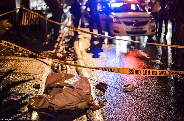 Hiện trường vụ tiêu diệt nghi phạm ma túy.