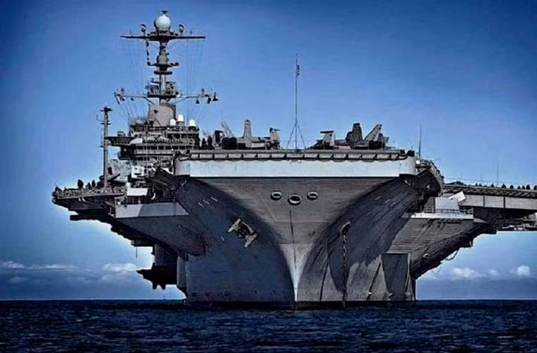 Mỹ điều động hàng không mẫu hạm USS George Washington tham gia cuộc tập trận.
