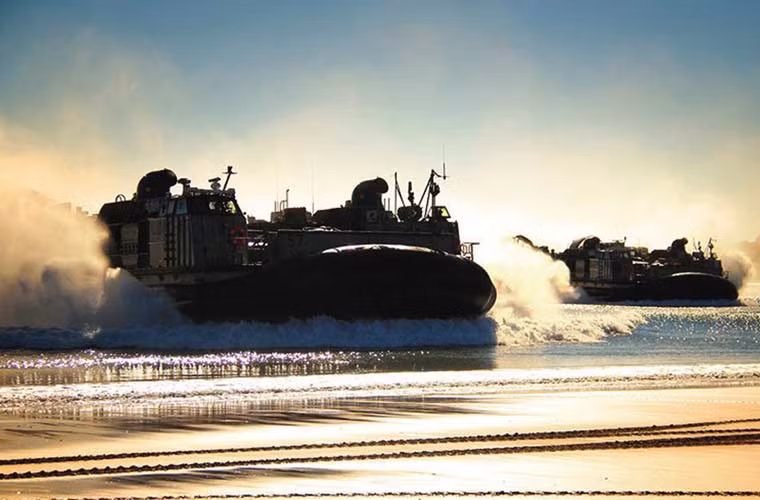 Tập trận Talisman Saber được tổ chức 2 năm 1 lần. Nội dung của cuộc tập trận lần này gồm các hoạt động phối hợp tác chiến trên biển; đổ bộ; chiến thuật đặc nhiệm và tác chiến trong thành phố.